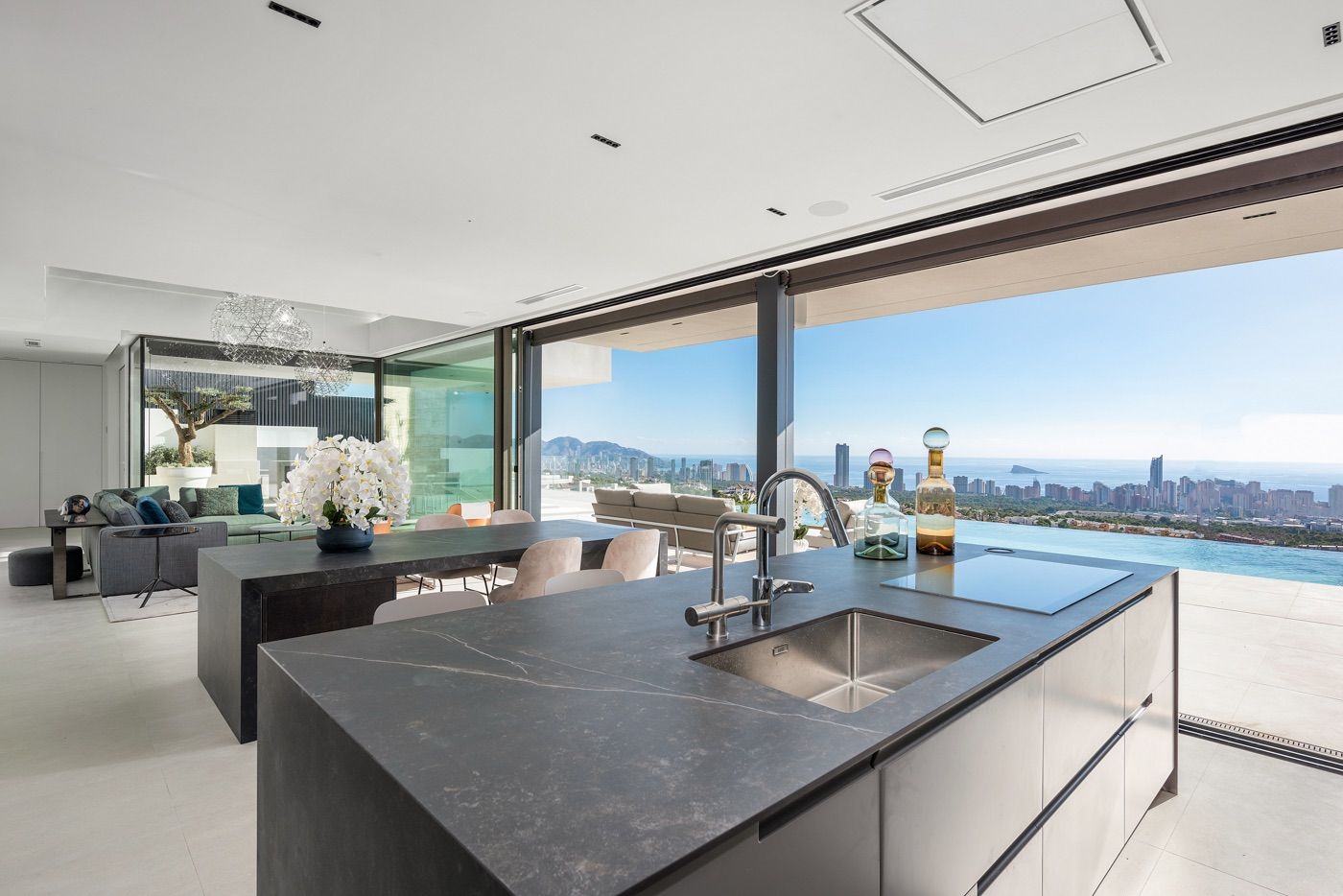 Finestrat, Alicante, 4 Bedrooms Bedrooms, ,For Sale,LUX0154 - OPF