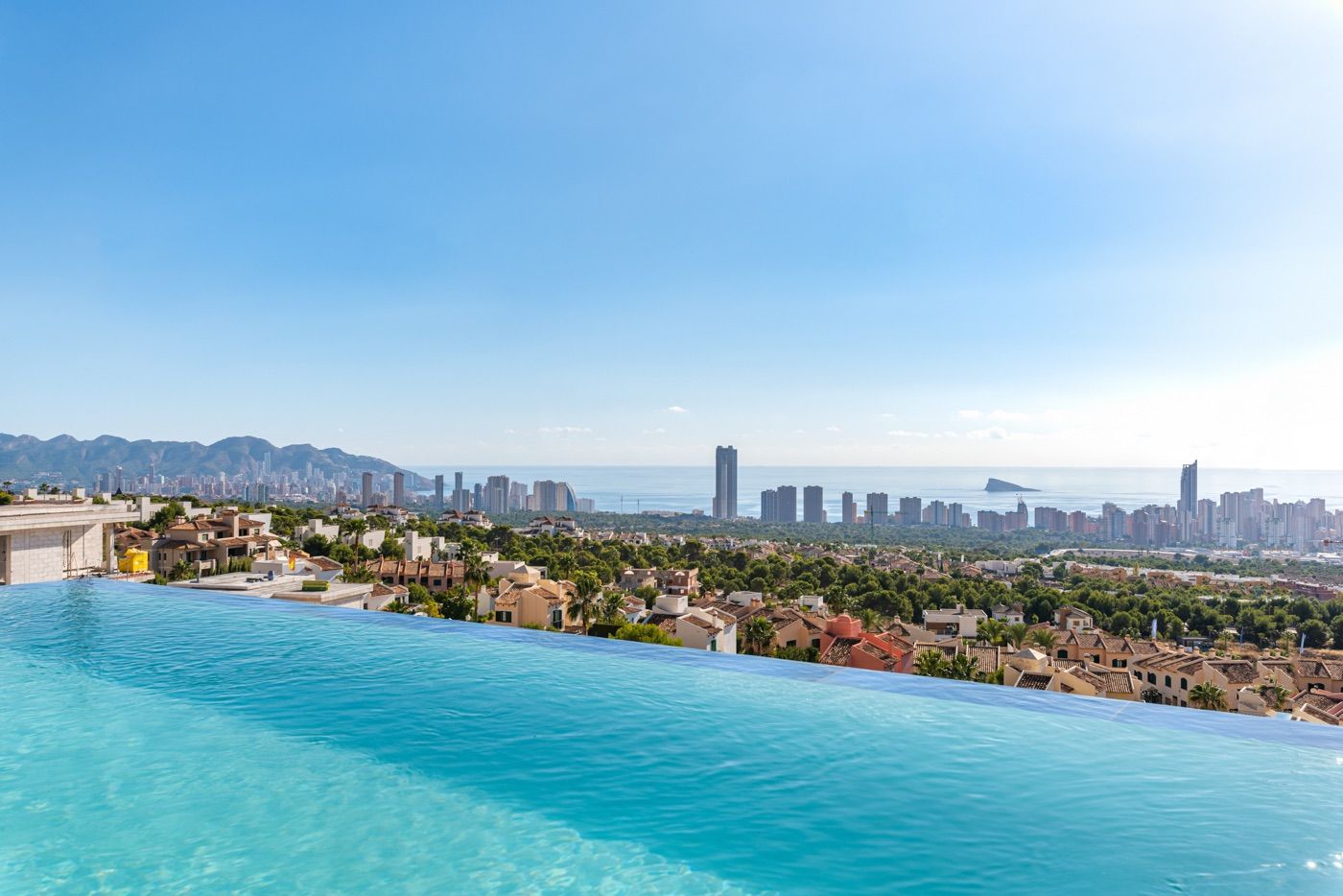 Finestrat, Alicante, 4 Bedrooms Bedrooms, ,For Sale,LUX0154 - OPF