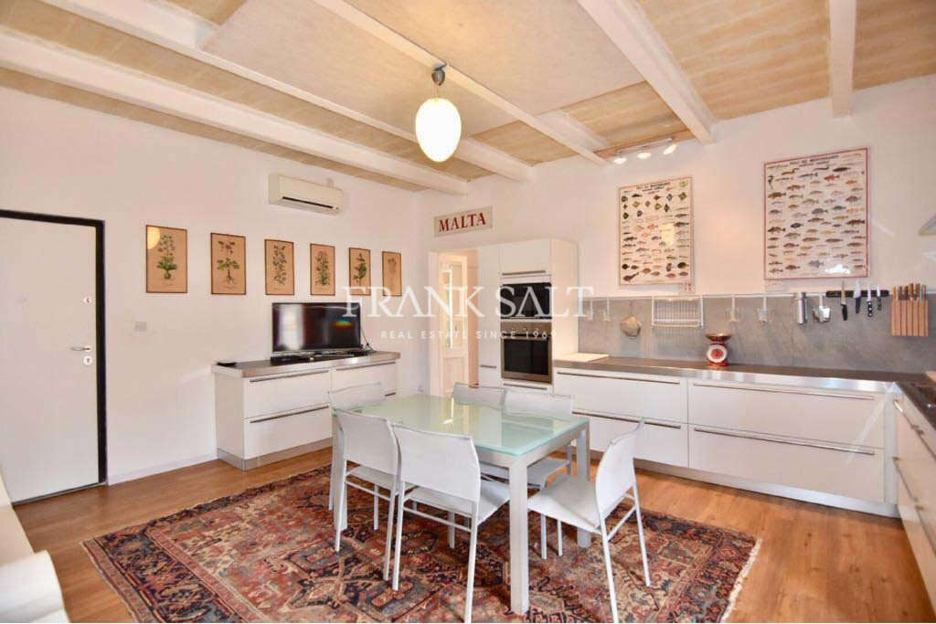 2 Bed, ApartmentFor Sale, Valletta, Malta