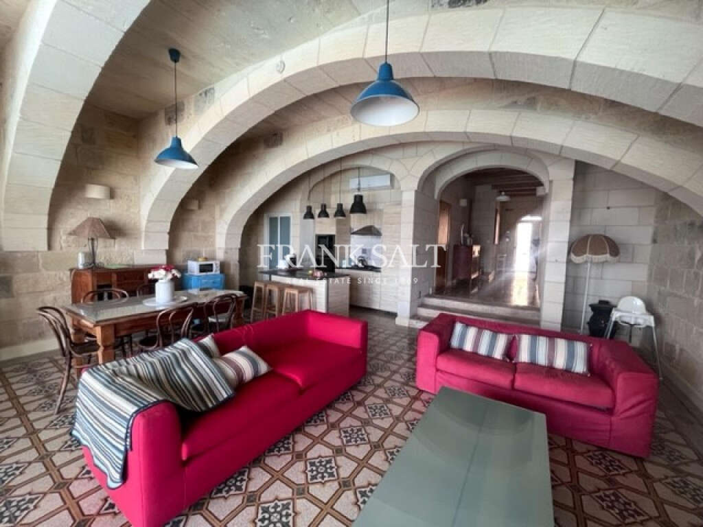 4 Bed, HouseFor Sale, Iz-Zebbug, Gozo