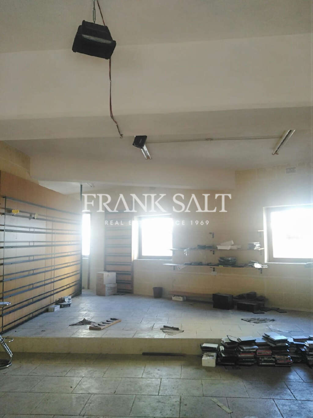 Commercial Property, For Sale