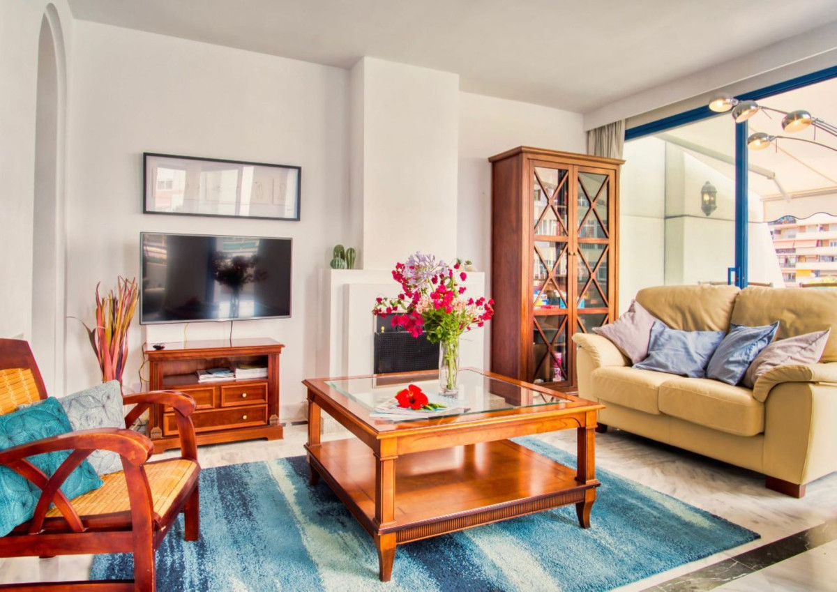 4 Bed, 4 Bath, ApartmentFor Sale, Marbella, Malaga