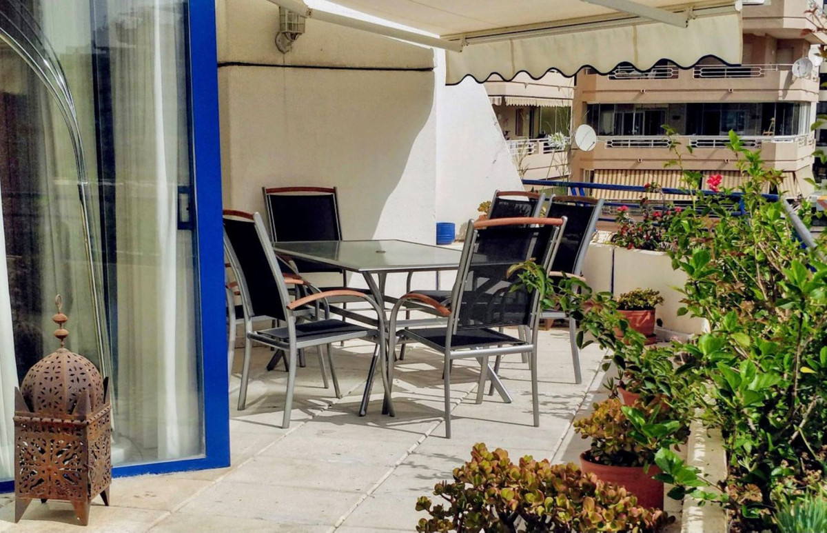 4 Bed, 4 Bath, ApartmentFor Sale, Marbella, Malaga