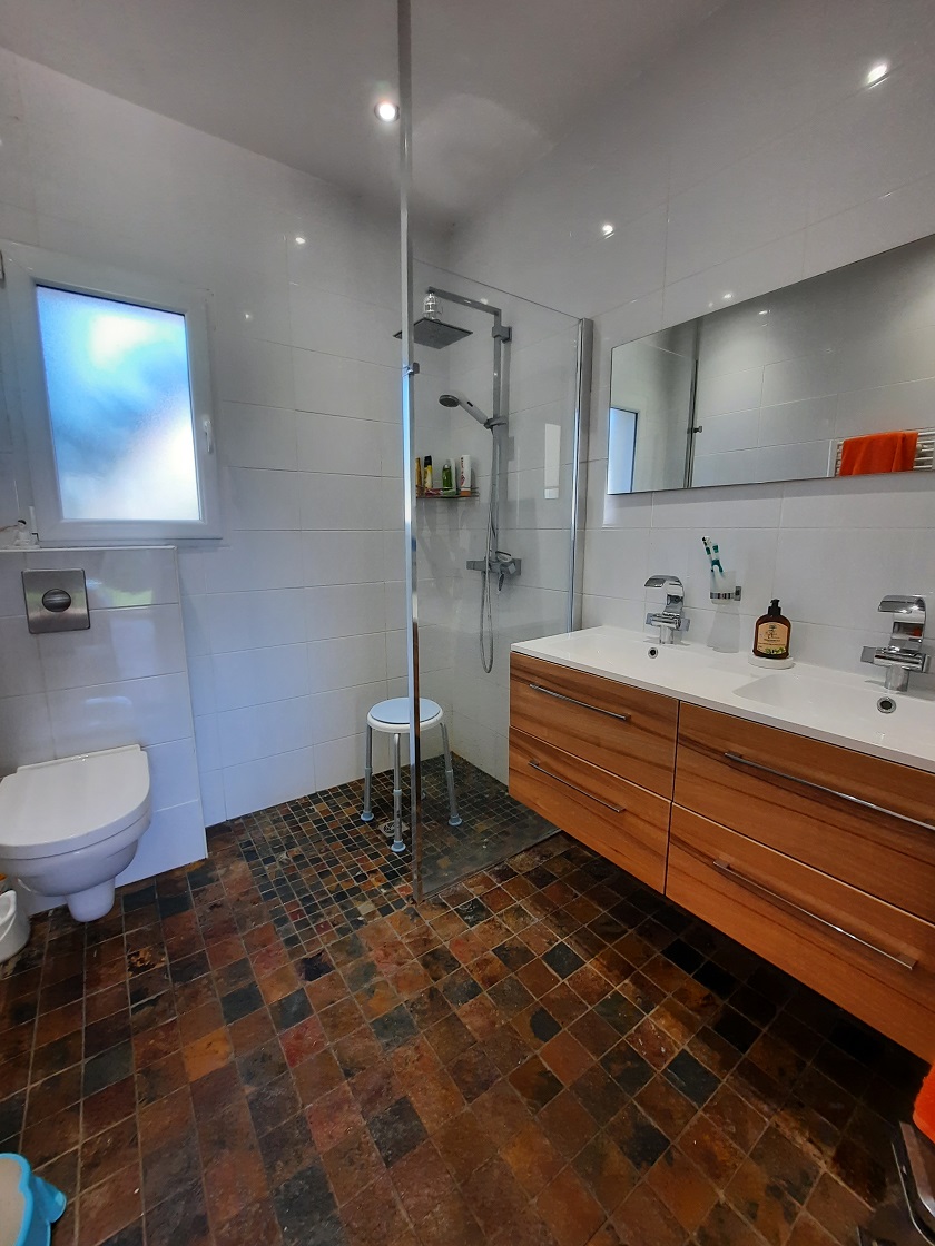 5 Bed, 3 Bath, HouseFor Sale, Saint Genies De Fontedit, Herault, Languedoc-Roussillon, 34480 5 Bed, 3 Bath, HouseFor Sale, Saint Genies De Fontedit, Herault, Languedoc-Roussillon, 34480