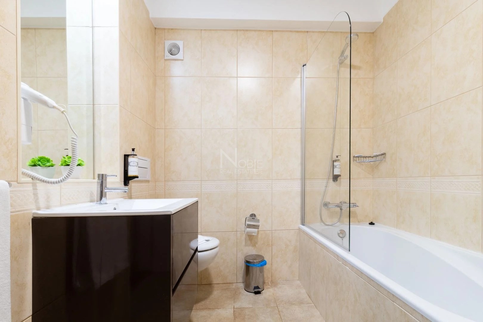 2 Bed, 2 Bath, ApartmentFor Sale, Lagoa, Faro