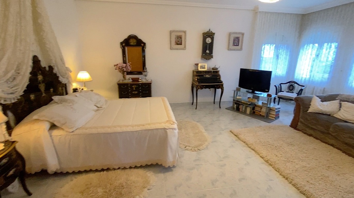 8 Bed, 4 Bath, HouseFor Sale, Altea, Alicante 8 Bed, 4 Bath, HouseFor Sale, Altea, Alicante