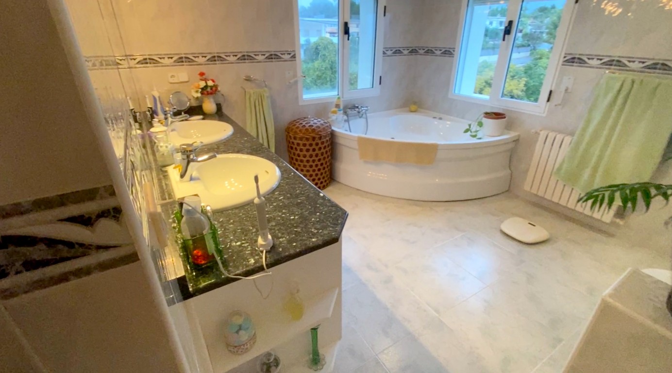 8 Bed, 4 Bath, HouseFor Sale, Altea, Alicante 8 Bed, 4 Bath, HouseFor Sale, Altea, Alicante