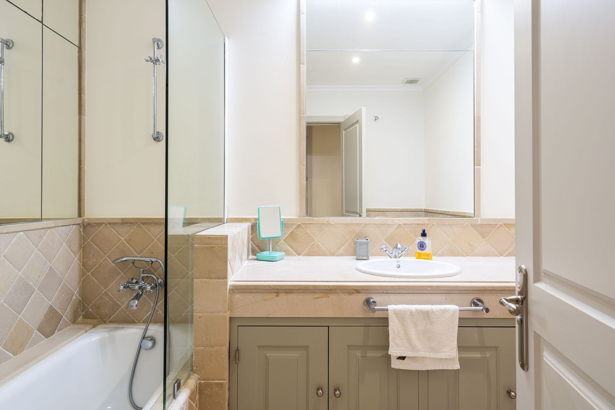 2 Bed, 2 Bath, ApartmentFor Sale, Casares Playa, Malaga