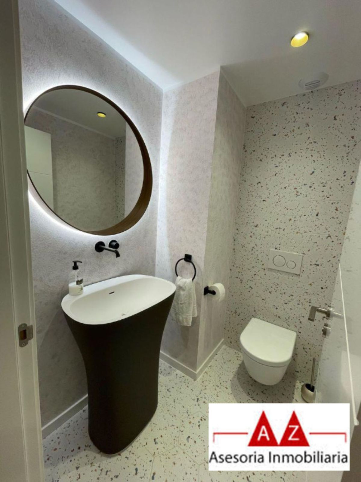 4 Bed, 3 Bath, ApartmentFor Sale, Palma de Mallorca, Islas Baleares