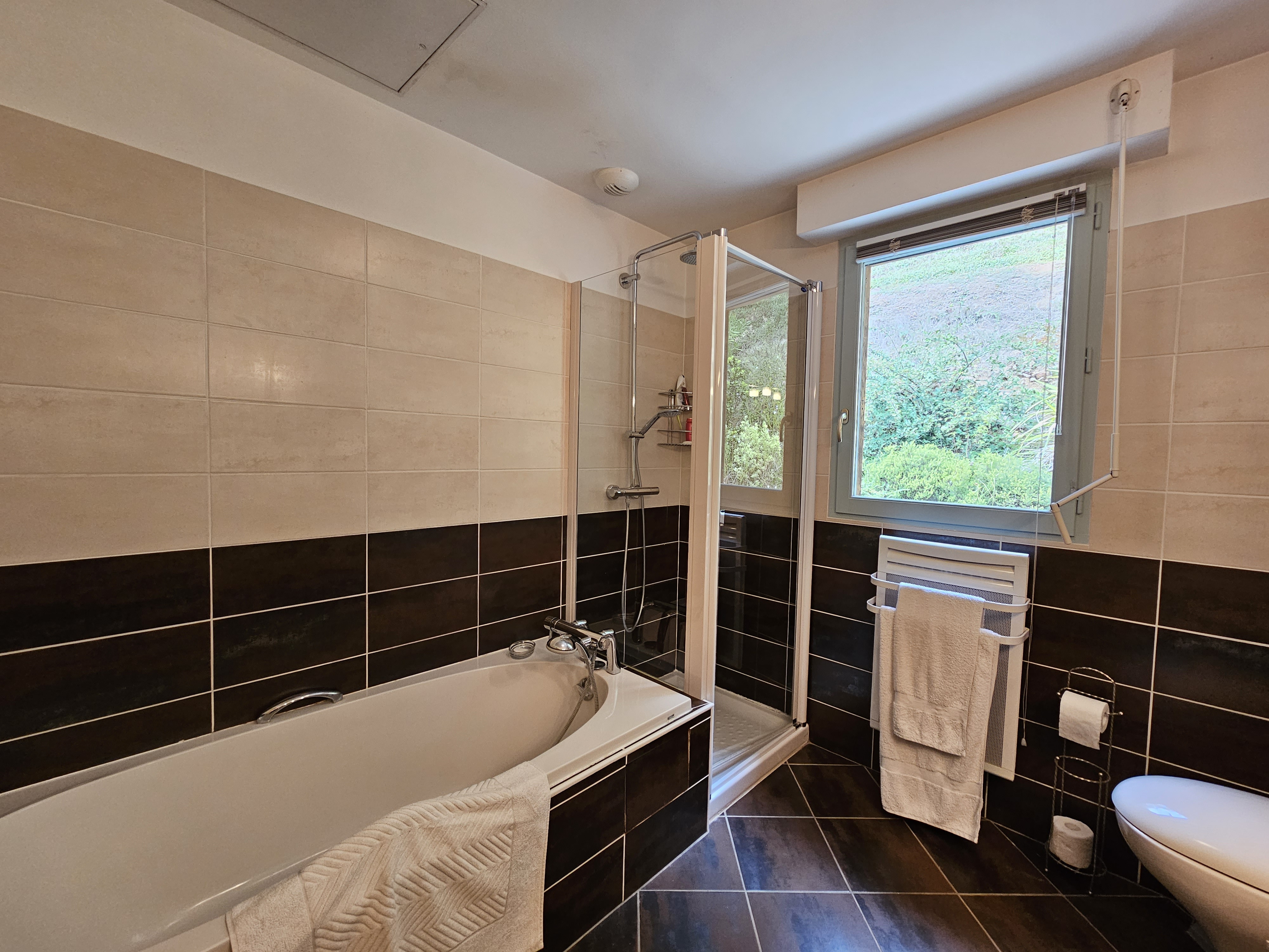 3 Bed, 1 Bath, HouseFor Sale, Mauzac et grand castang, Dordogne, Aquitaine, 24150