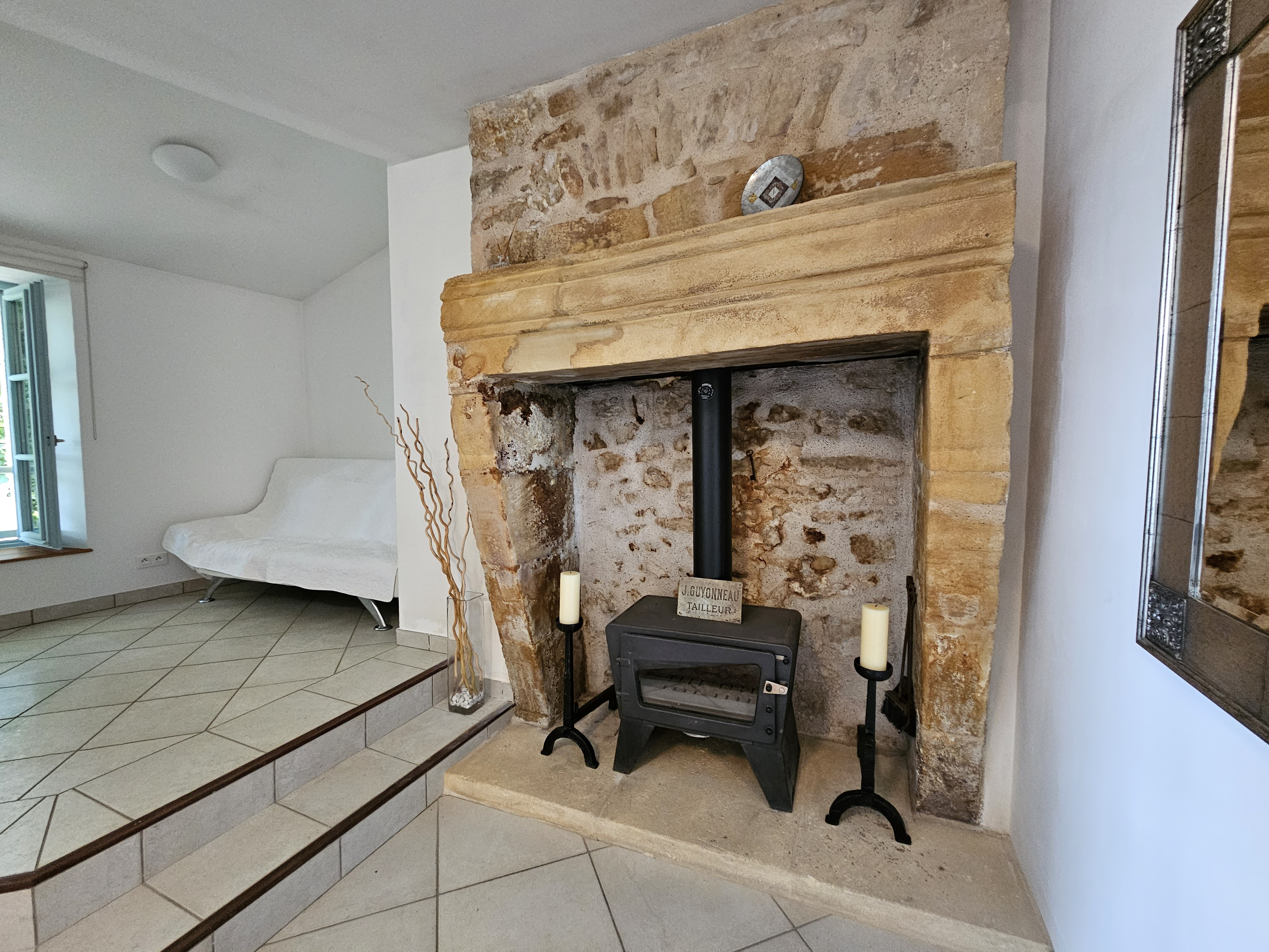 3 Bed, 1 Bath, HouseFor Sale, Mauzac et grand castang, Dordogne, Aquitaine, 24150