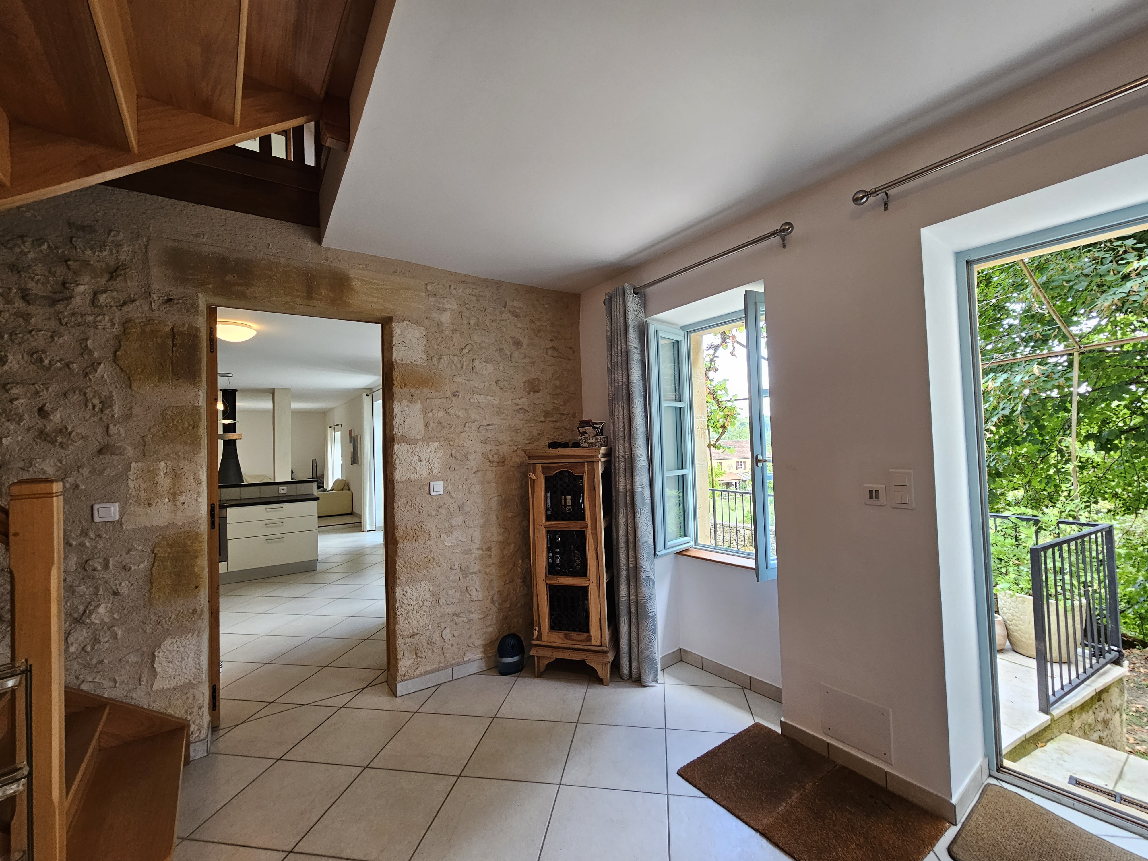 3 Bed, 1 Bath, HouseFor Sale, Mauzac et grand castang, Dordogne, Aquitaine, 24150
