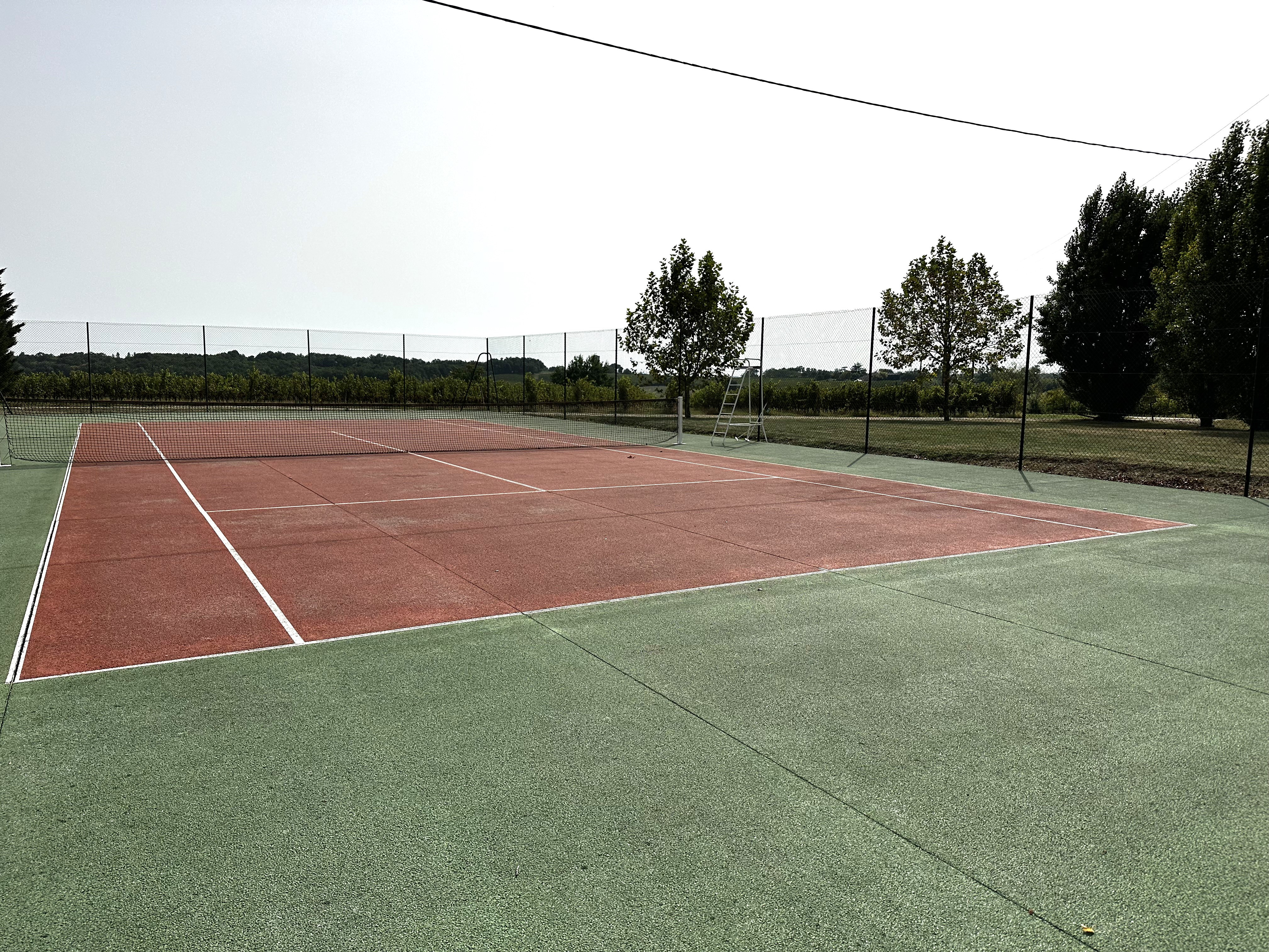 5 Bed, 3 Bath, HouseFor Sale, Savignac de duras, Lot-et-Garonne, Aquitaine, 47120