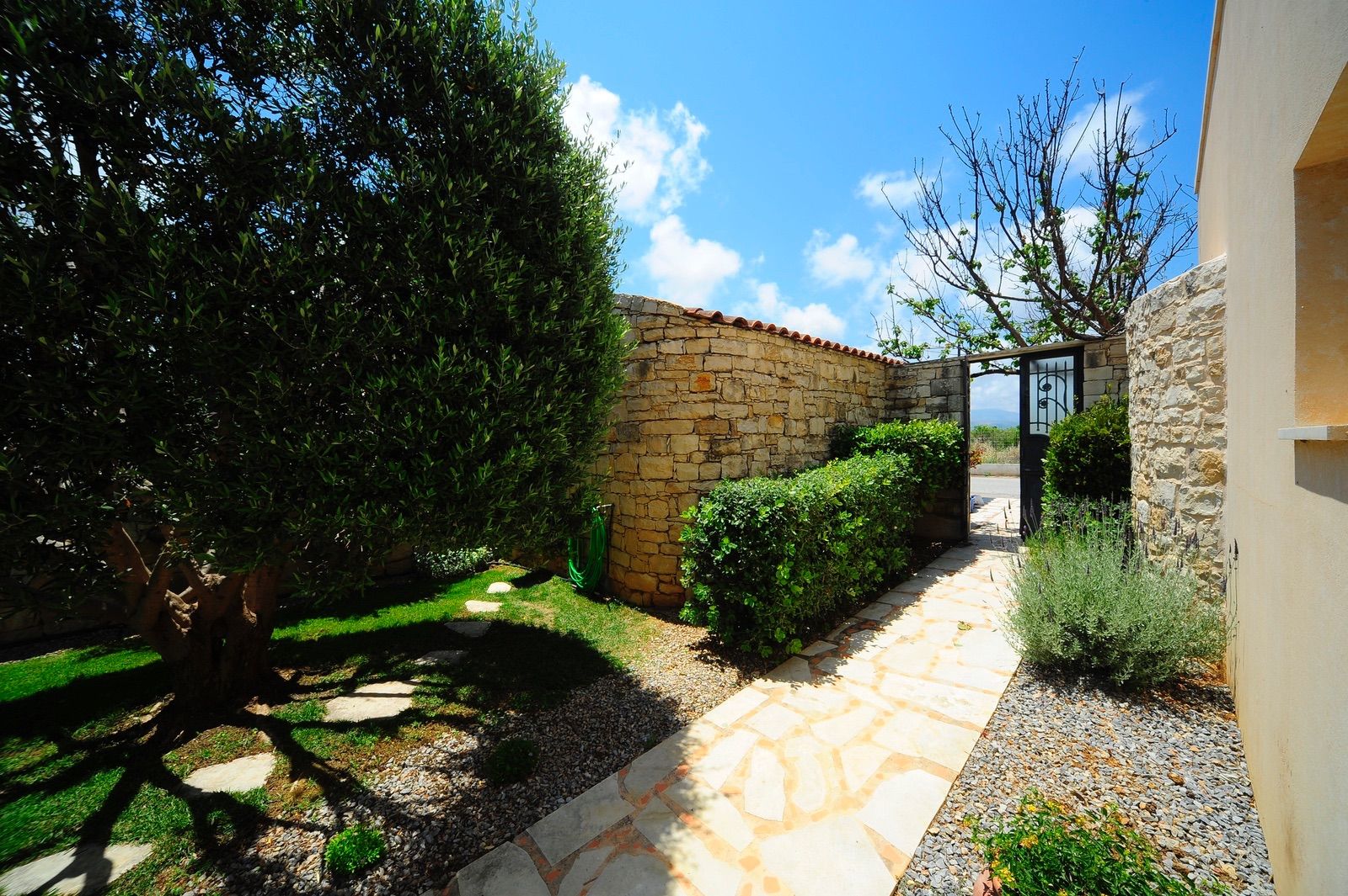 3 Bed, 1 Bath, HouseFor Sale, Rethymno, Crete