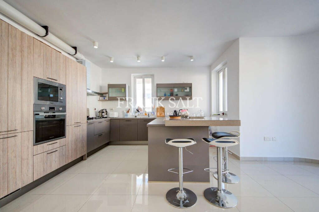 3 Bed, ApartmentFor Sale, Swieqi, Malta
