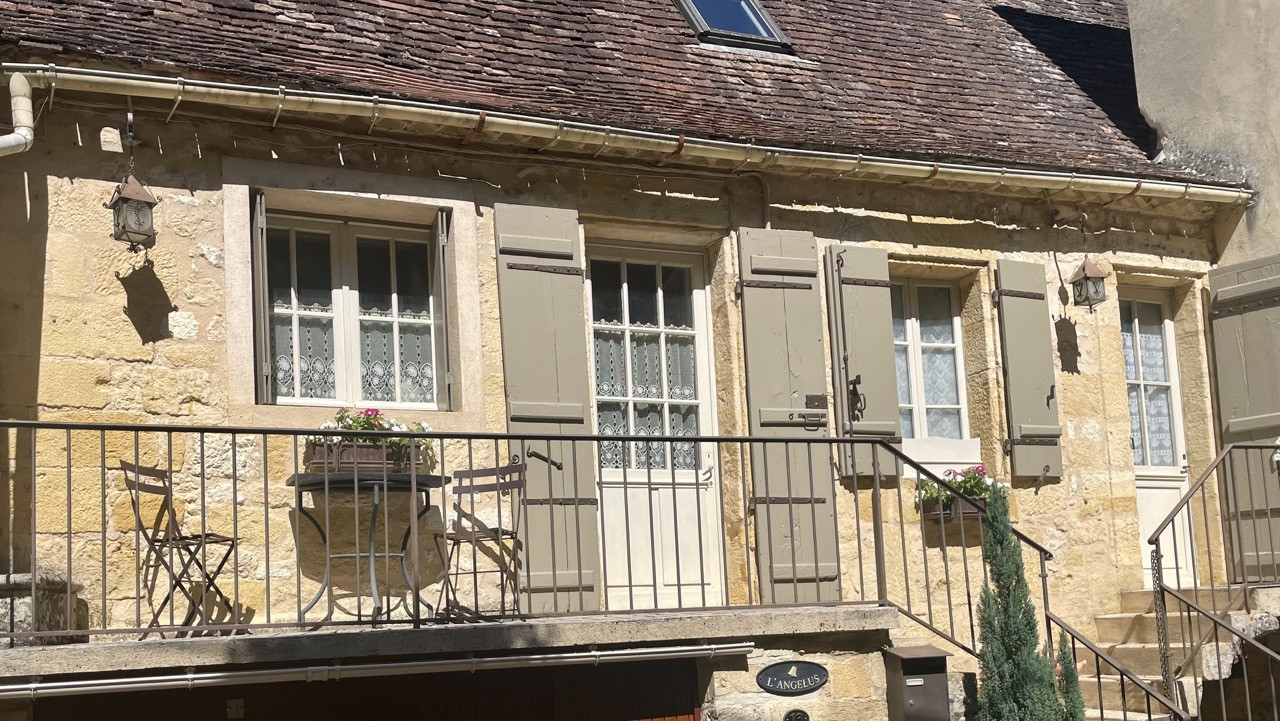 3 Bed, 1 Bath, HouseFor Sale, Couze et st front, Dordogne, Aquitaine, 24150