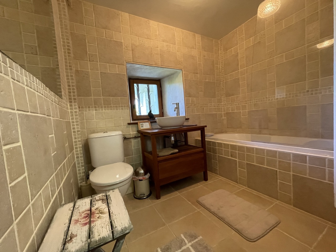 3 Bed, 1 Bath, HouseFor Sale, Couze et st front, Dordogne, Aquitaine, 24150