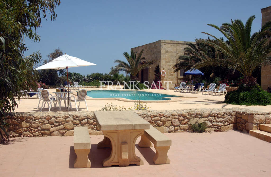 6 Bed, HouseFor Sale, Kercem, Gozo