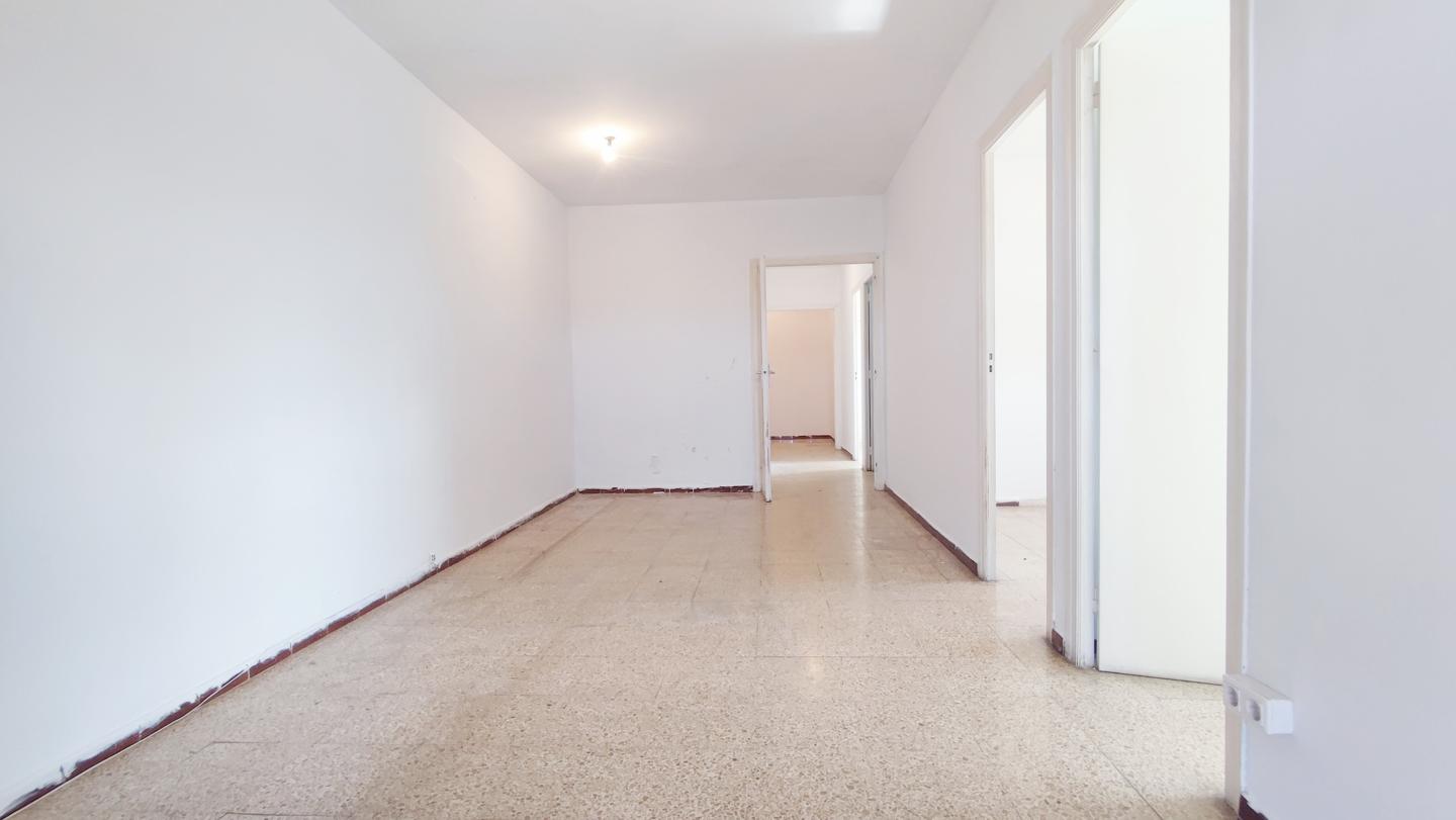 3 Bed, 1 Bath, ApartmentFor Sale, Sitges, Barcelona, 08870