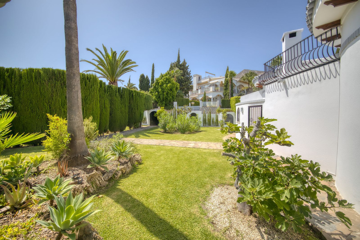 4 Bed, 3 Bath, HouseFor Sale, Benalmadena, Malaga, 29630