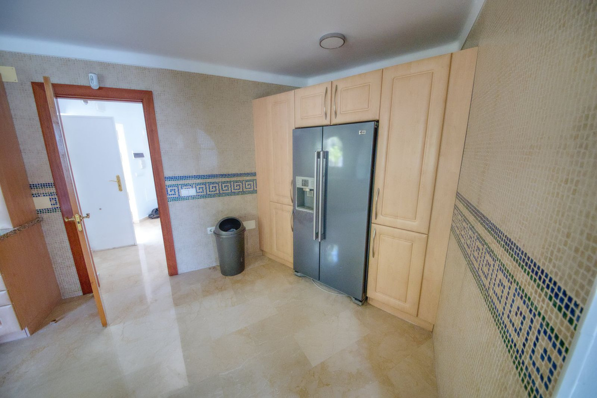 4 Bed, 3 Bath, HouseFor Sale, Benalmadena, Malaga, 29630