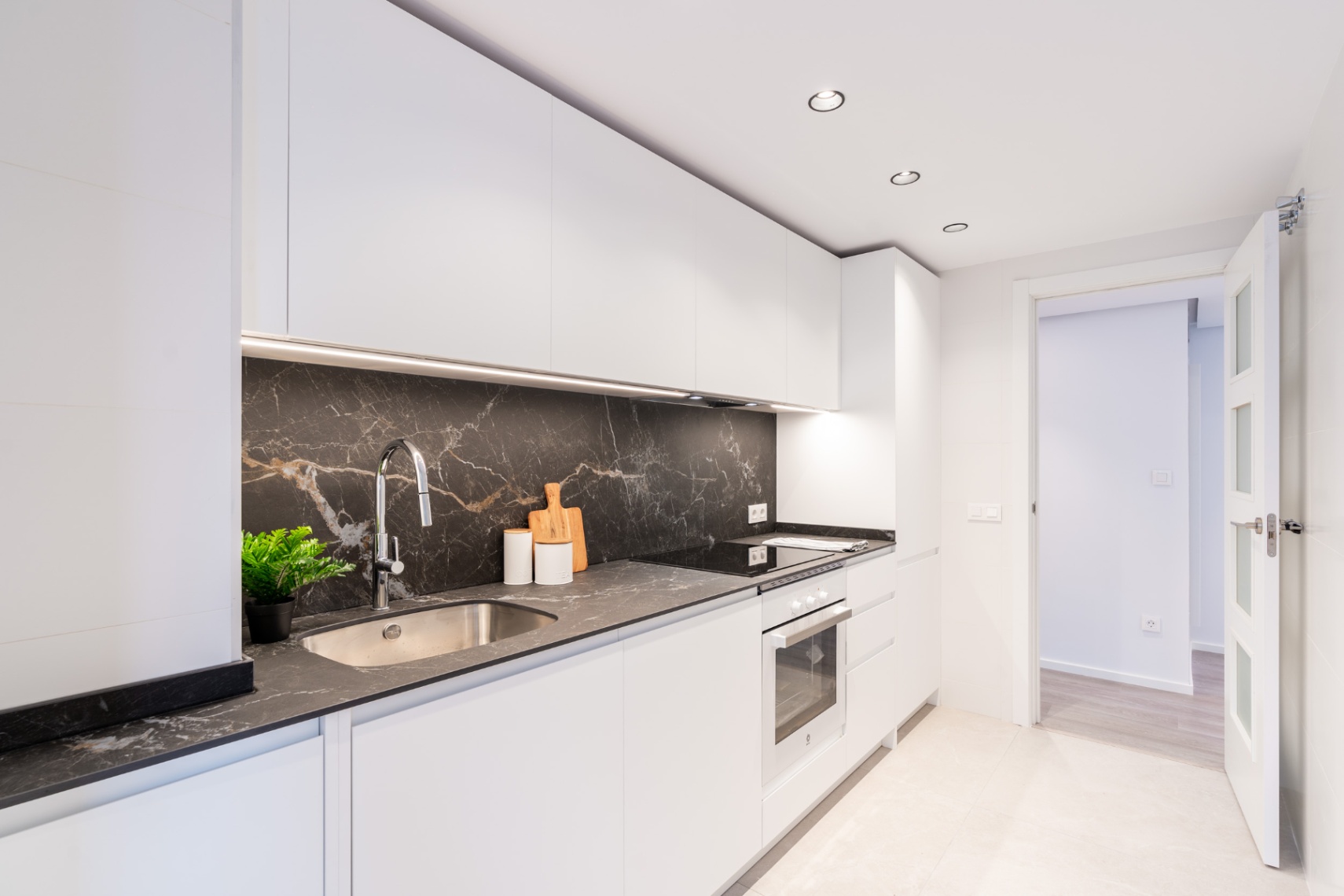 3 Bed, 3 Bath, ApartmentFor Sale, Calpe, Alicante