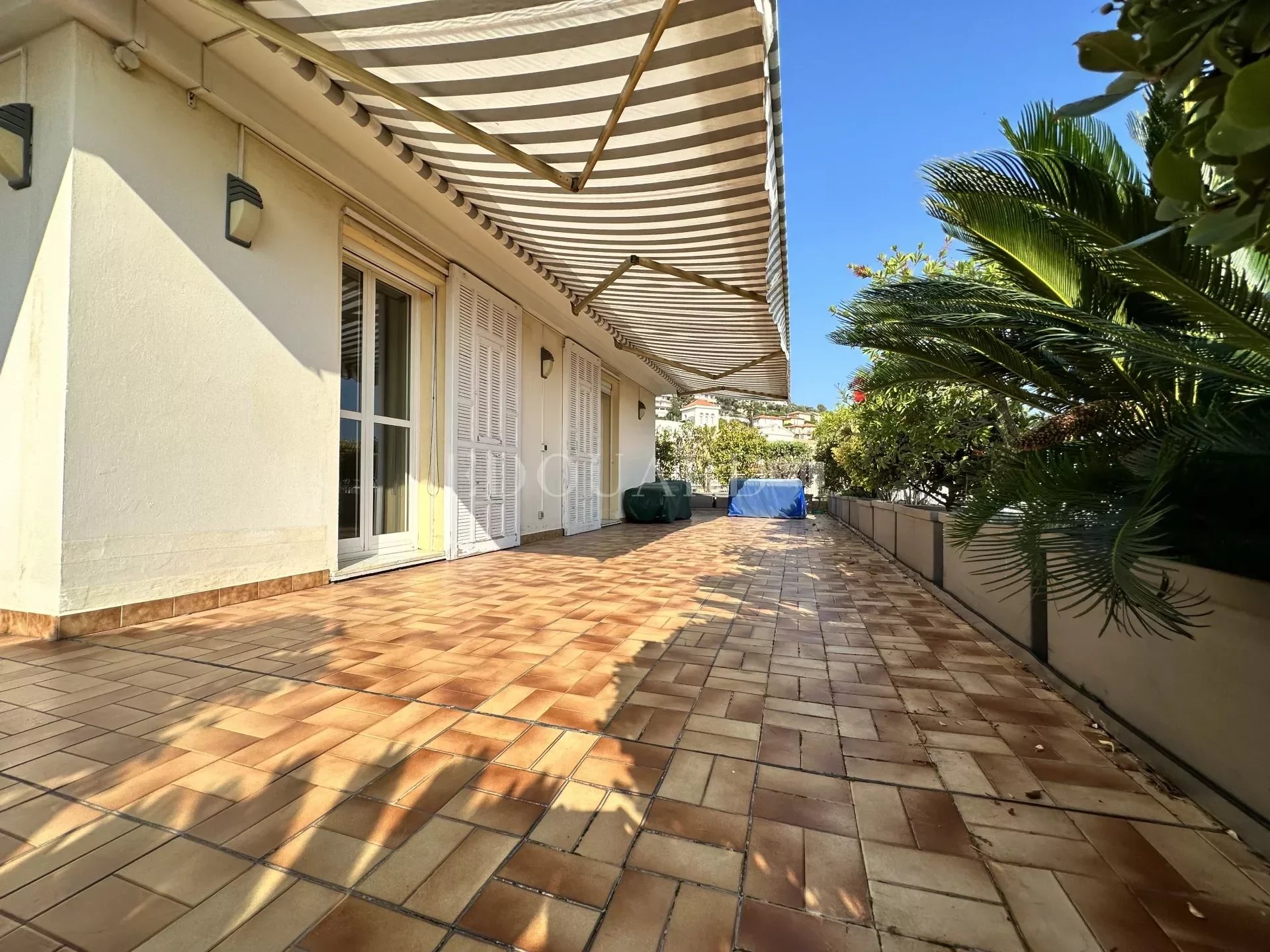 2 Bed, 1 Bath, ApartmentFor Sale, Menton, Alpes-Maritimes