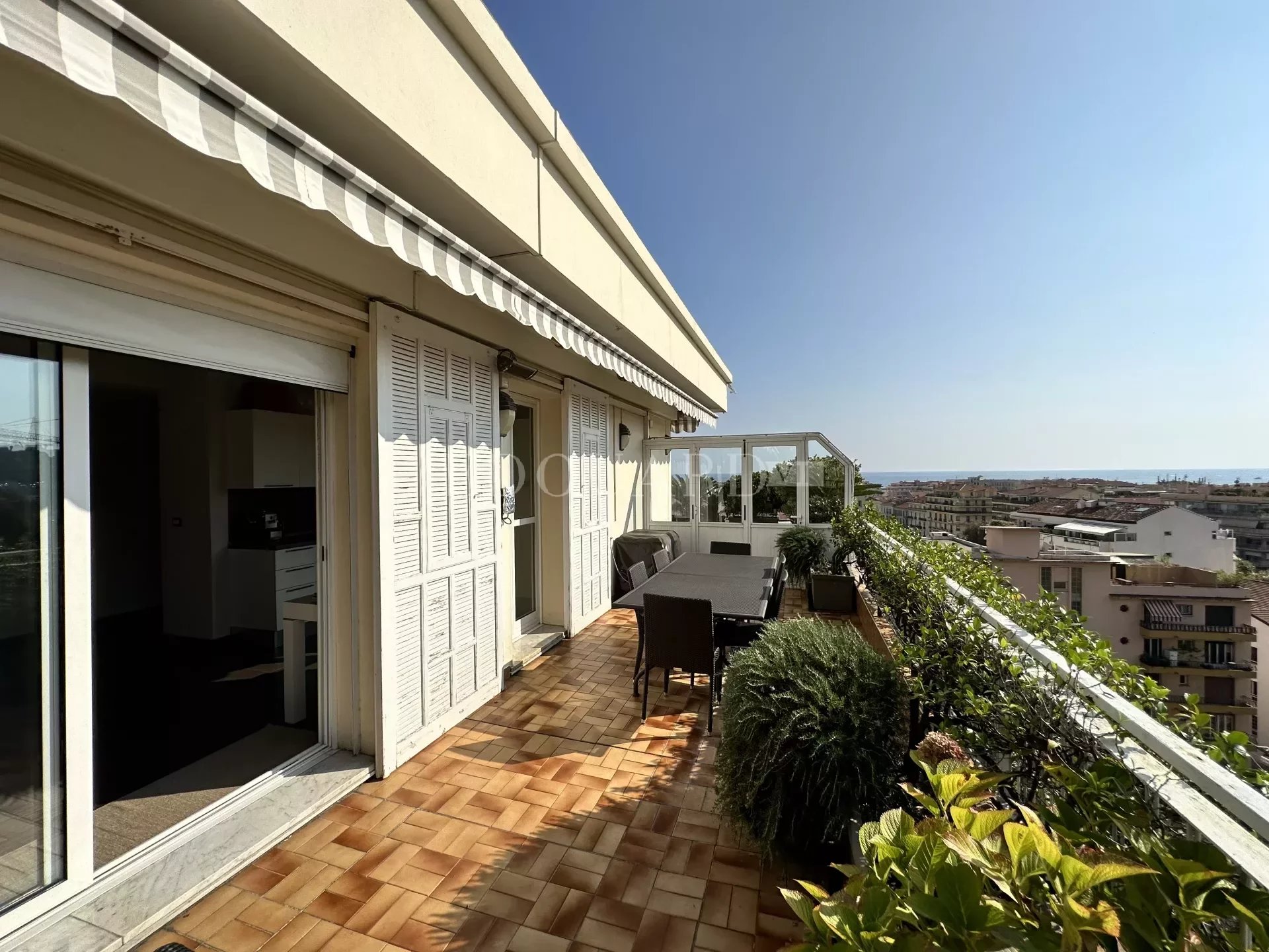 2 Bed, 1 Bath, ApartmentFor Sale, Menton, Alpes-Maritimes