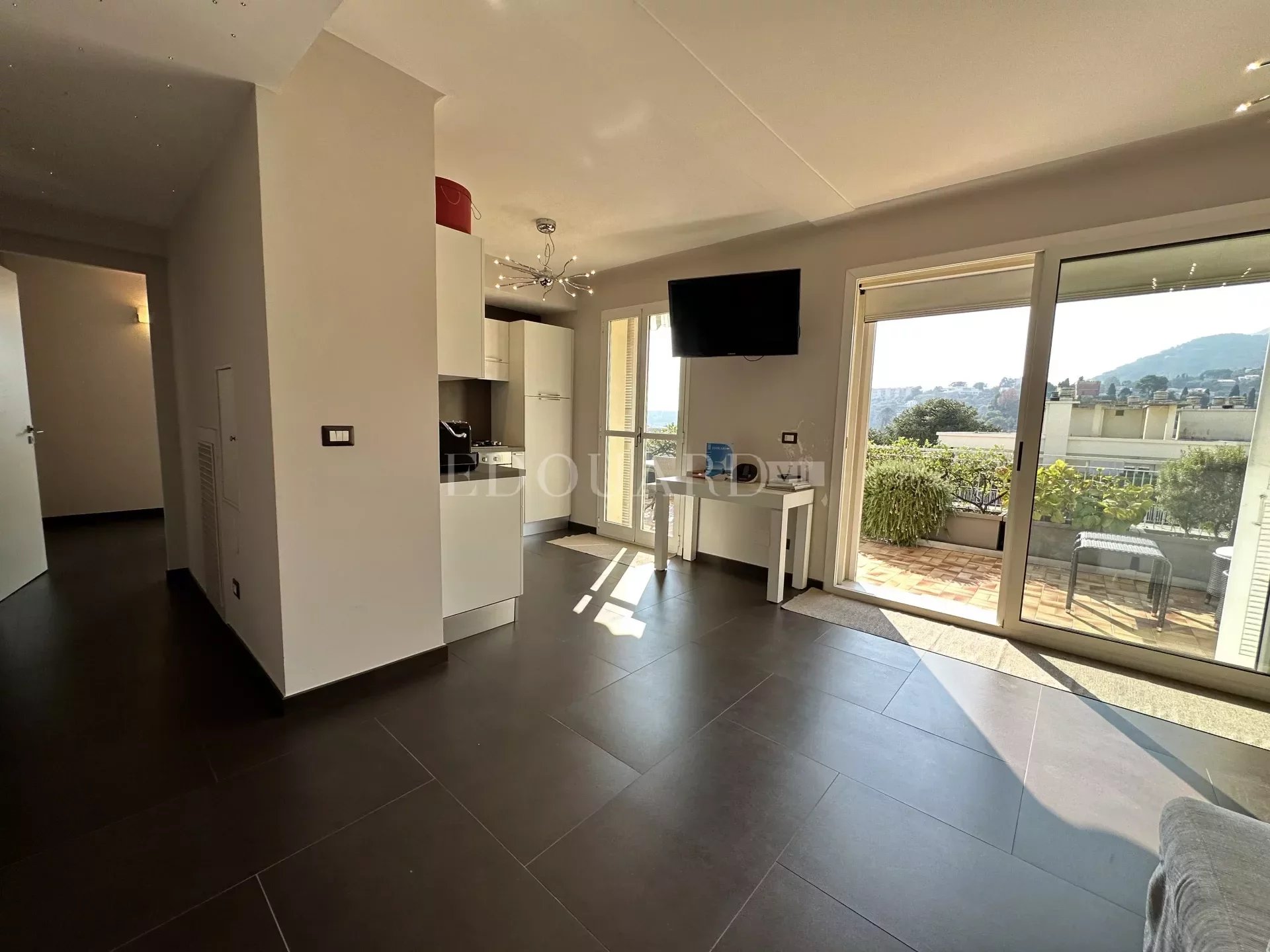 2 Bed, 1 Bath, ApartmentFor Sale, Menton, Alpes-Maritimes