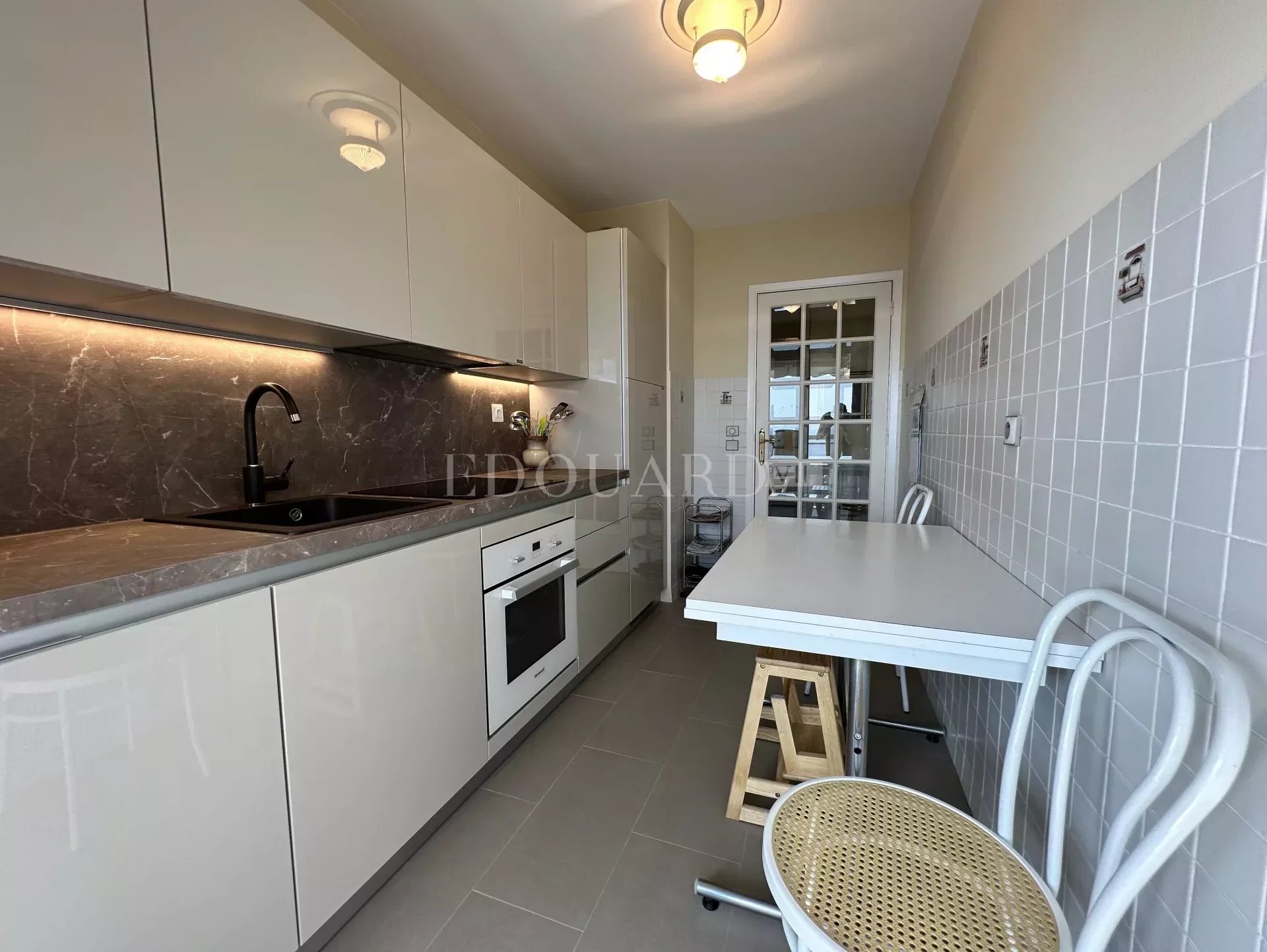 1 Bed, 1 Bath, ApartmentFor Sale, Menton, Alpes-Maritimes