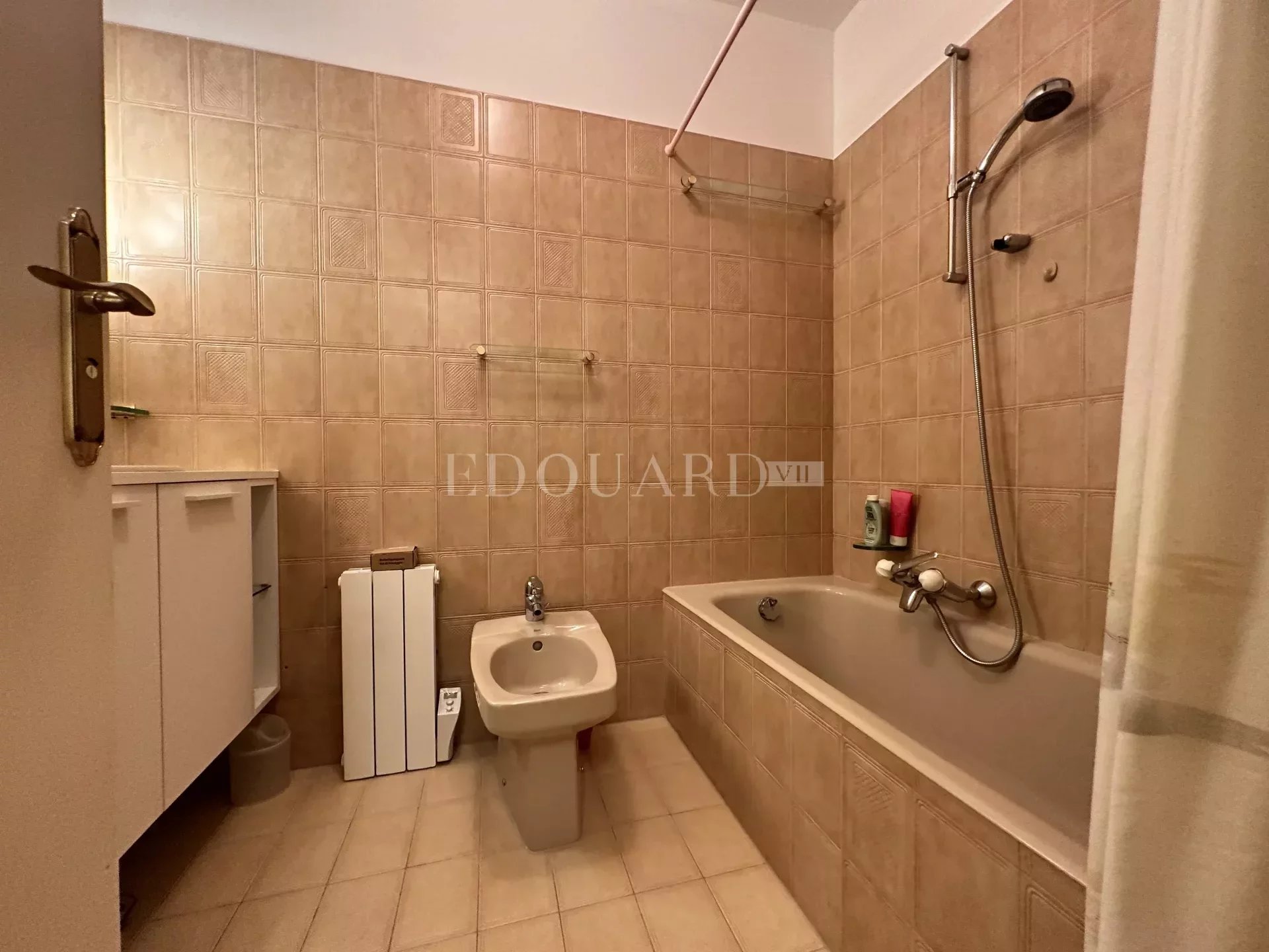 1 Bed, 1 Bath, ApartmentFor Sale, Menton, Alpes-Maritimes