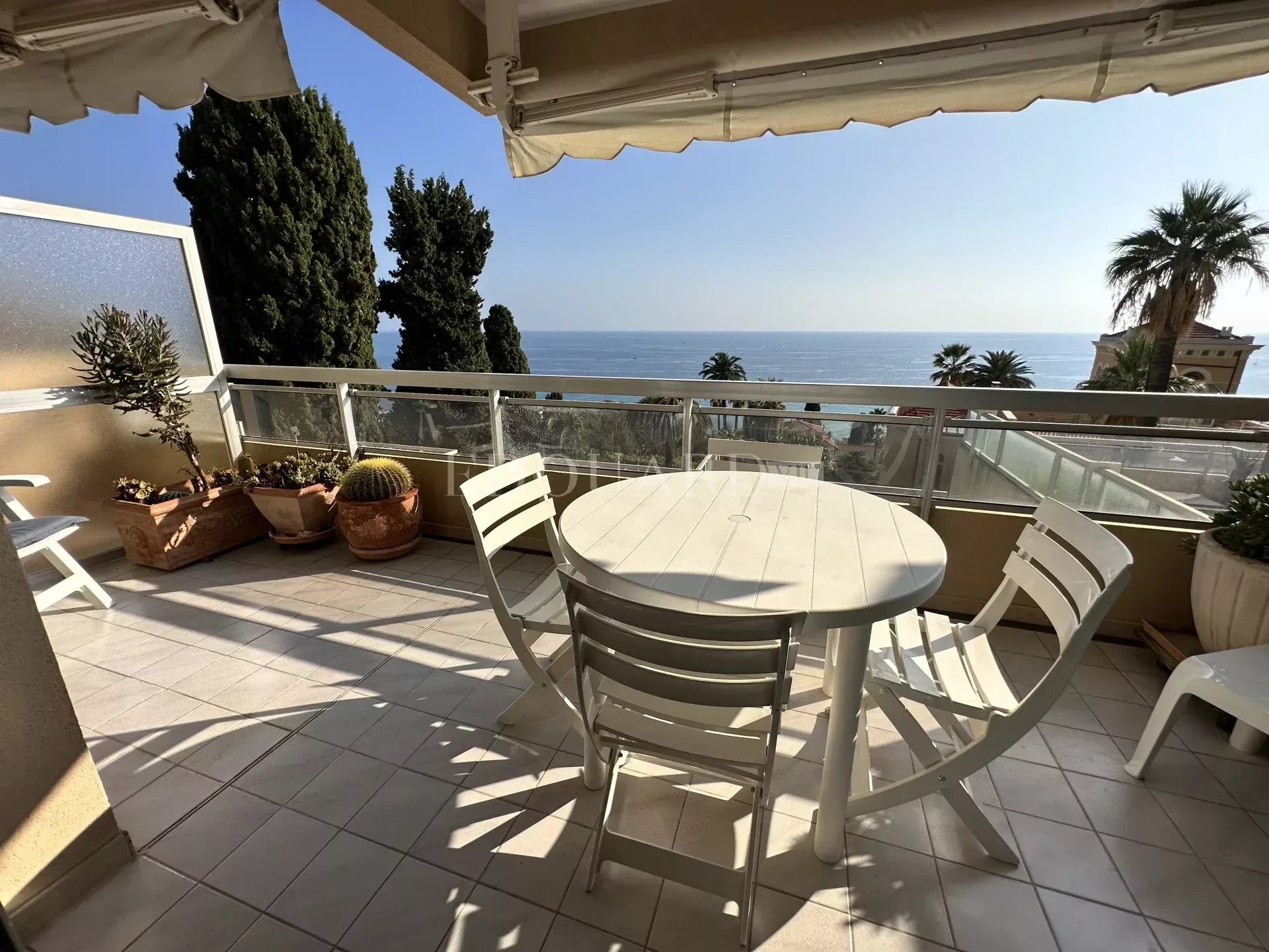 1 Bed, 1 Bath, ApartmentFor Sale, Menton, Alpes-Maritimes