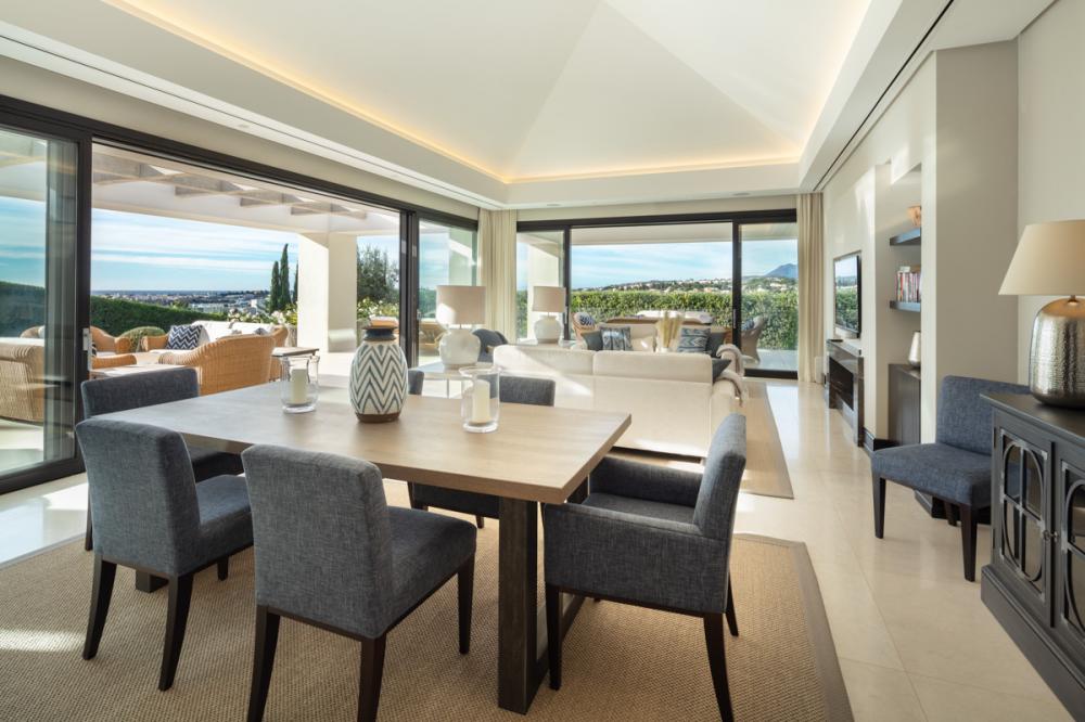 5 Bed, 5 Bath, HouseFor Sale, Nueva Andalucia, Malaga