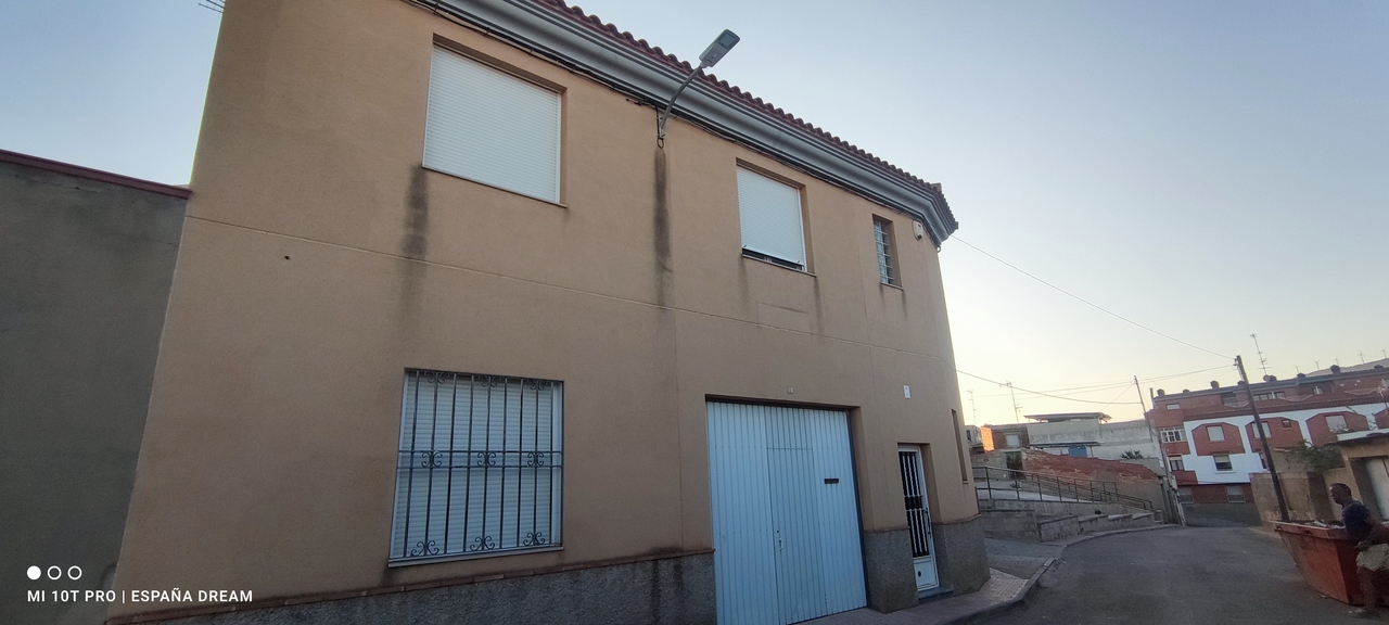 2 Bed, 1 Bath, HouseFor Sale, Caudete, Albacete