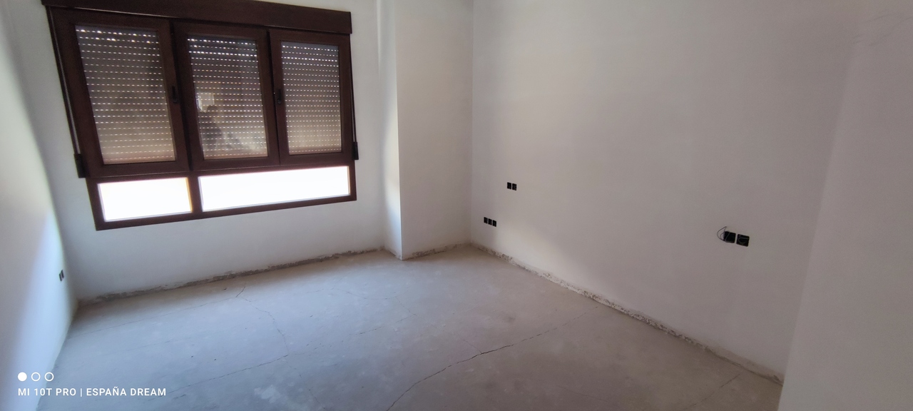 4 Bed, 2 Bath, ApartmentFor Sale, Caudete, Albacete