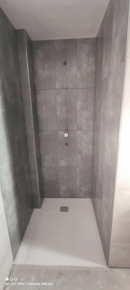 4 Bed, 2 Bath, ApartmentFor Sale, Caudete, Albacete