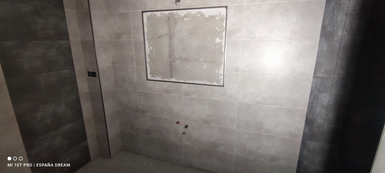 4 Bed, 2 Bath, ApartmentFor Sale, Caudete, Albacete