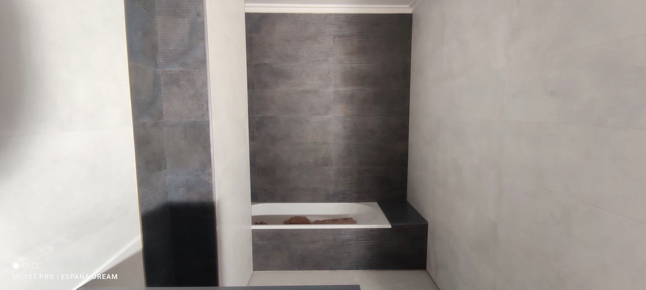 4 Bed, 2 Bath, ApartmentFor Sale, Caudete, Albacete