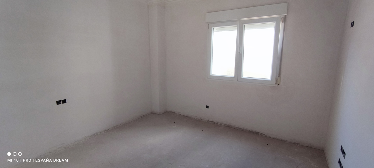 4 Bed, 2 Bath, ApartmentFor Sale, Caudete, Albacete