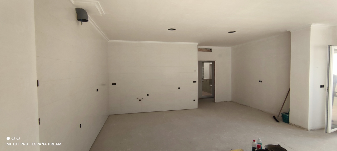 4 Bed, 2 Bath, ApartmentFor Sale, Caudete, Albacete