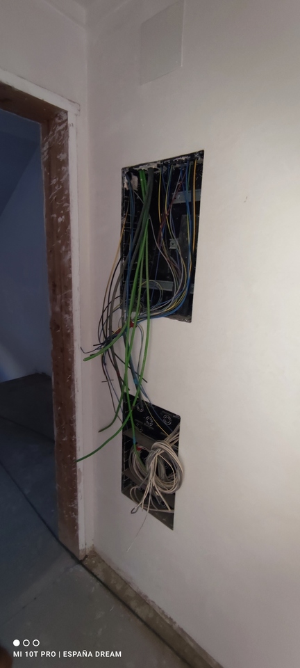 4 Bed, 2 Bath, ApartmentFor Sale, Caudete, Albacete