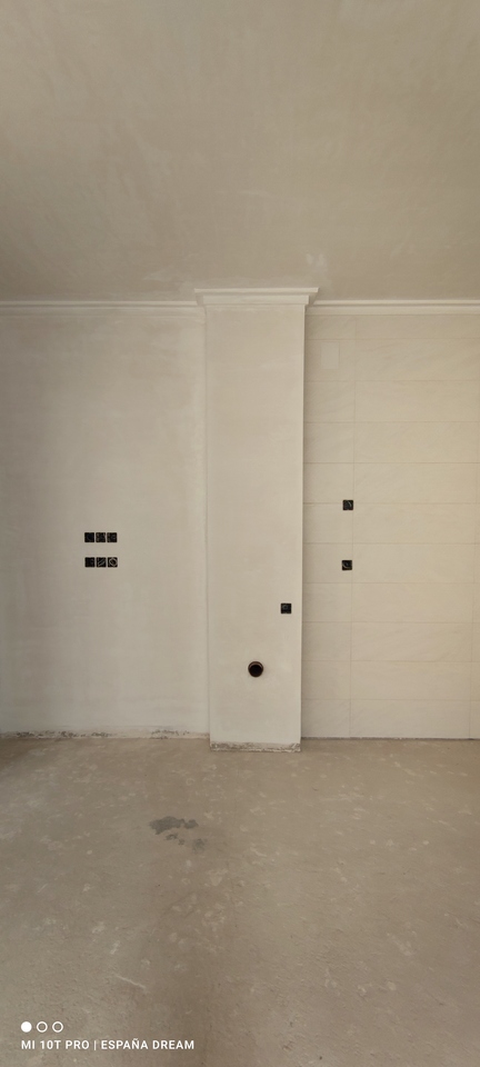 4 Bed, 2 Bath, ApartmentFor Sale, Caudete, Albacete