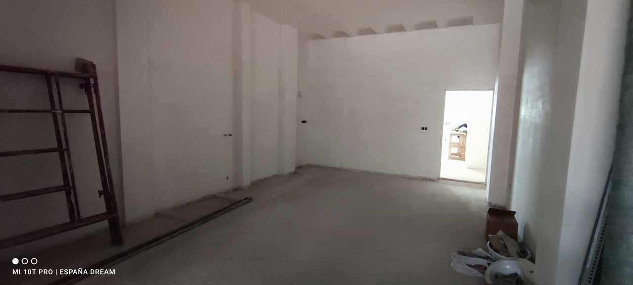 4 Bed, 2 Bath, ApartmentFor Sale, Caudete, Albacete
