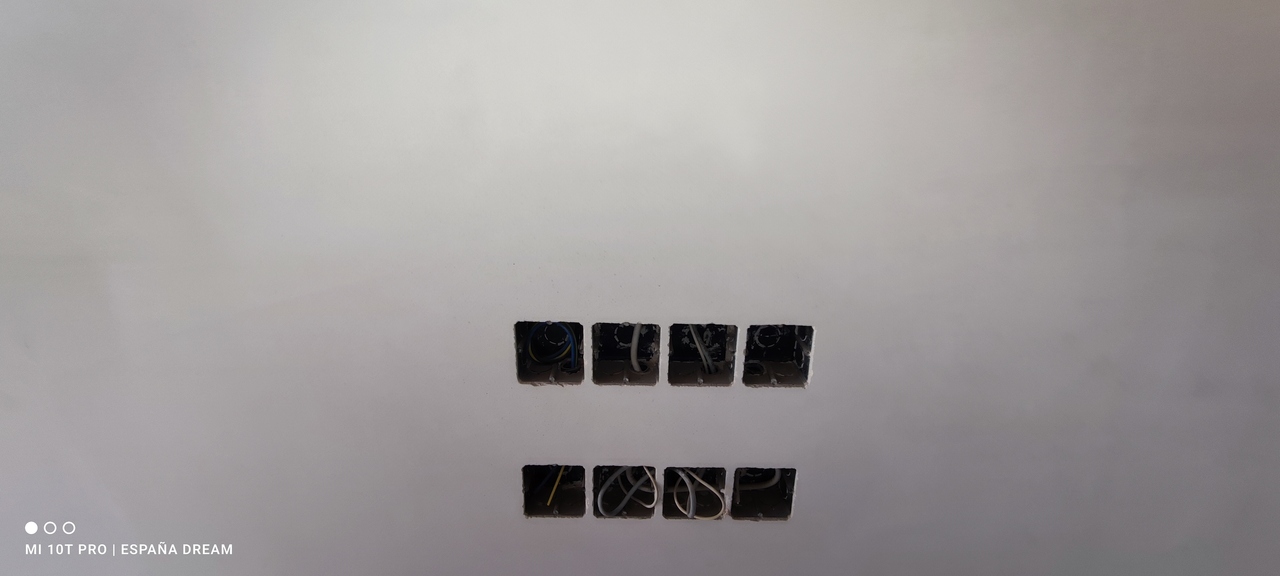 4 Bed, 2 Bath, ApartmentFor Sale, Caudete, Albacete