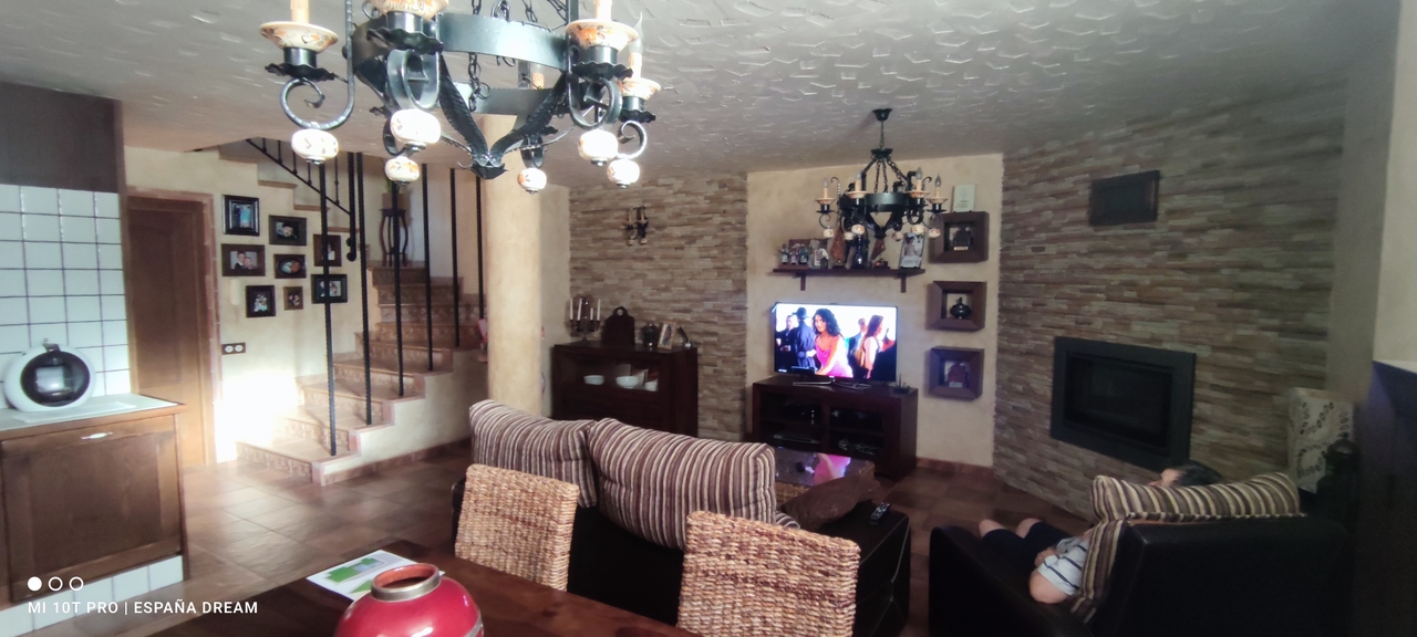 4 Bed, 2 Bath, HouseFor Sale, Caudete, Albacete