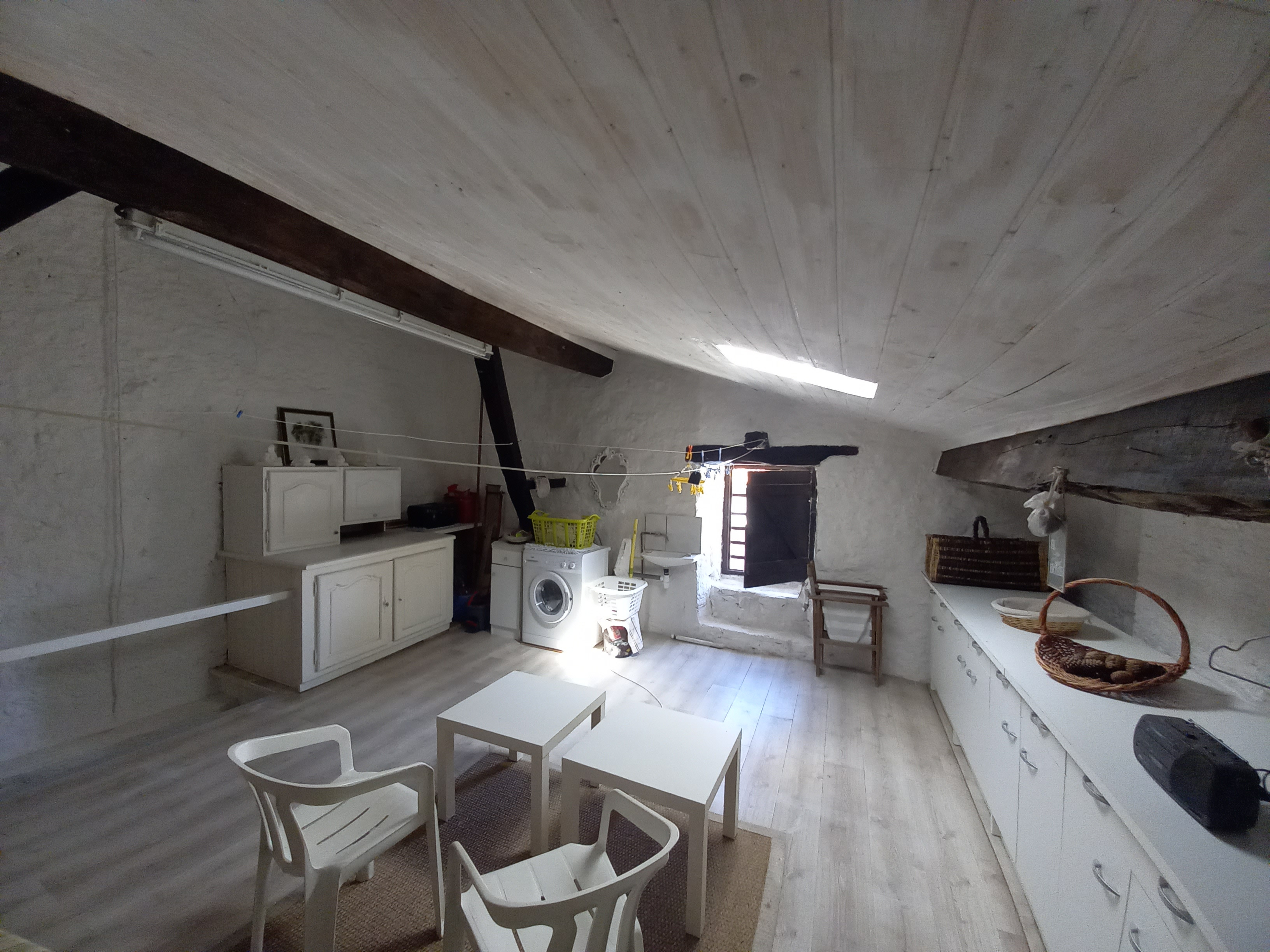 2 Bed, 2 Bath, HouseFor Sale, Castillonnes, Lot-et-Garonne, Aquitaine, 47330