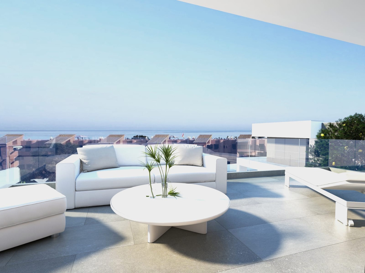 4 Bed, 4 Bath, HouseFor Sale, La Duquesa, Malaga