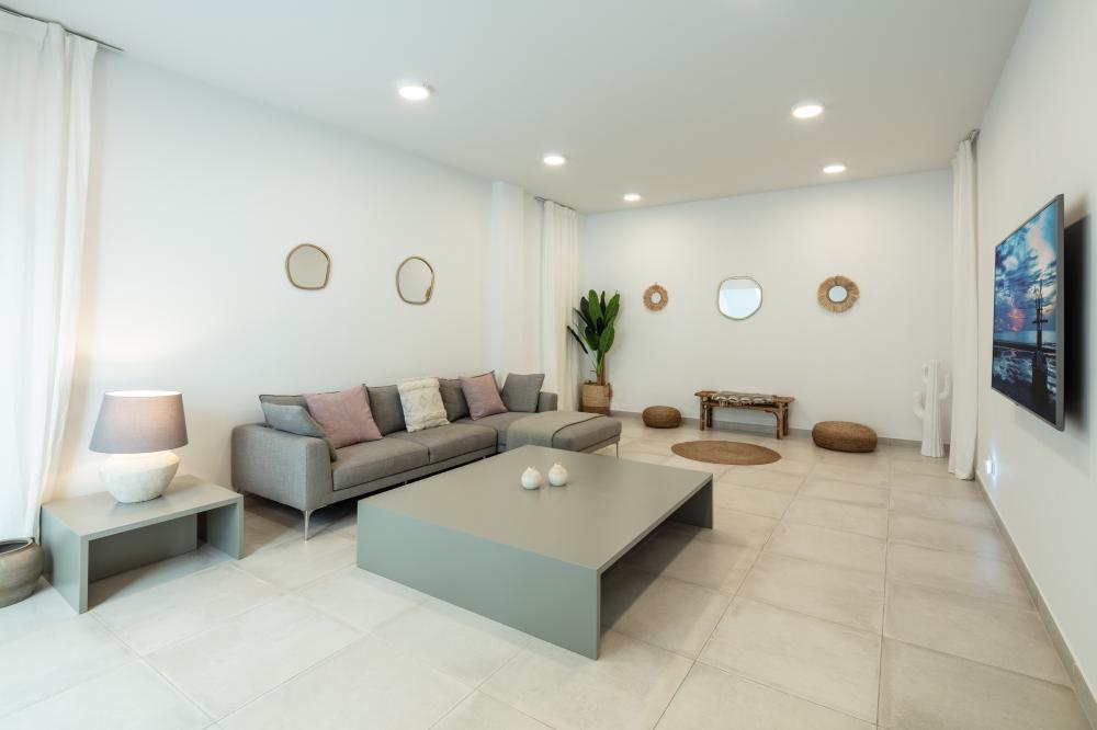 4 Bed, 4 Bath, HouseFor Sale, Estepona, Malaga 4 Bed, 4 Bath, HouseFor Sale, Estepona, Malaga