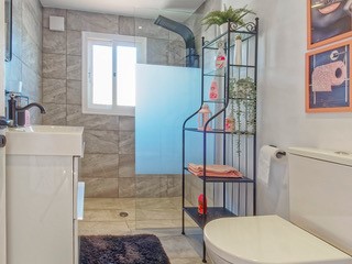 4 Bed, 3 Bath, HouseFor Sale, Paphos, Paphos