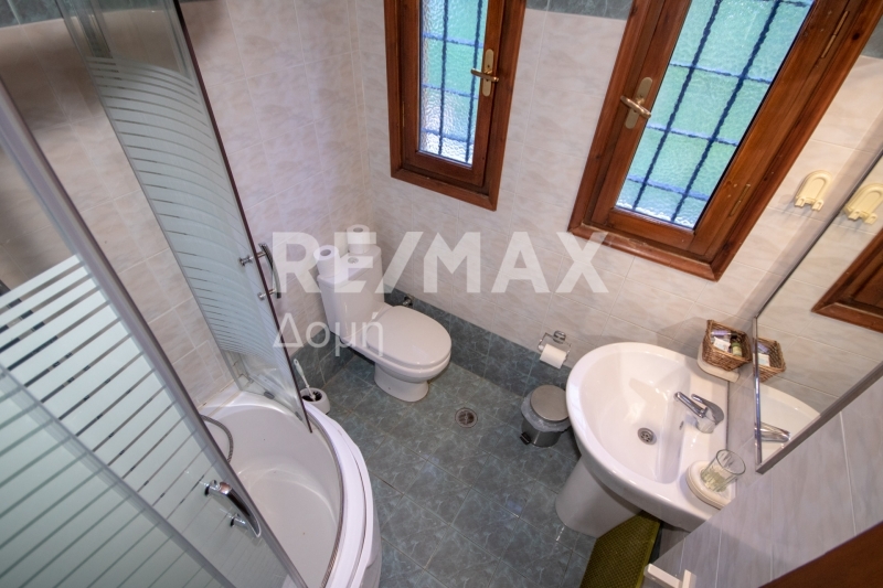 6 Bed, 4 Bath, HouseFor Sale, Tsagkarada, Mouresi, Magnesia